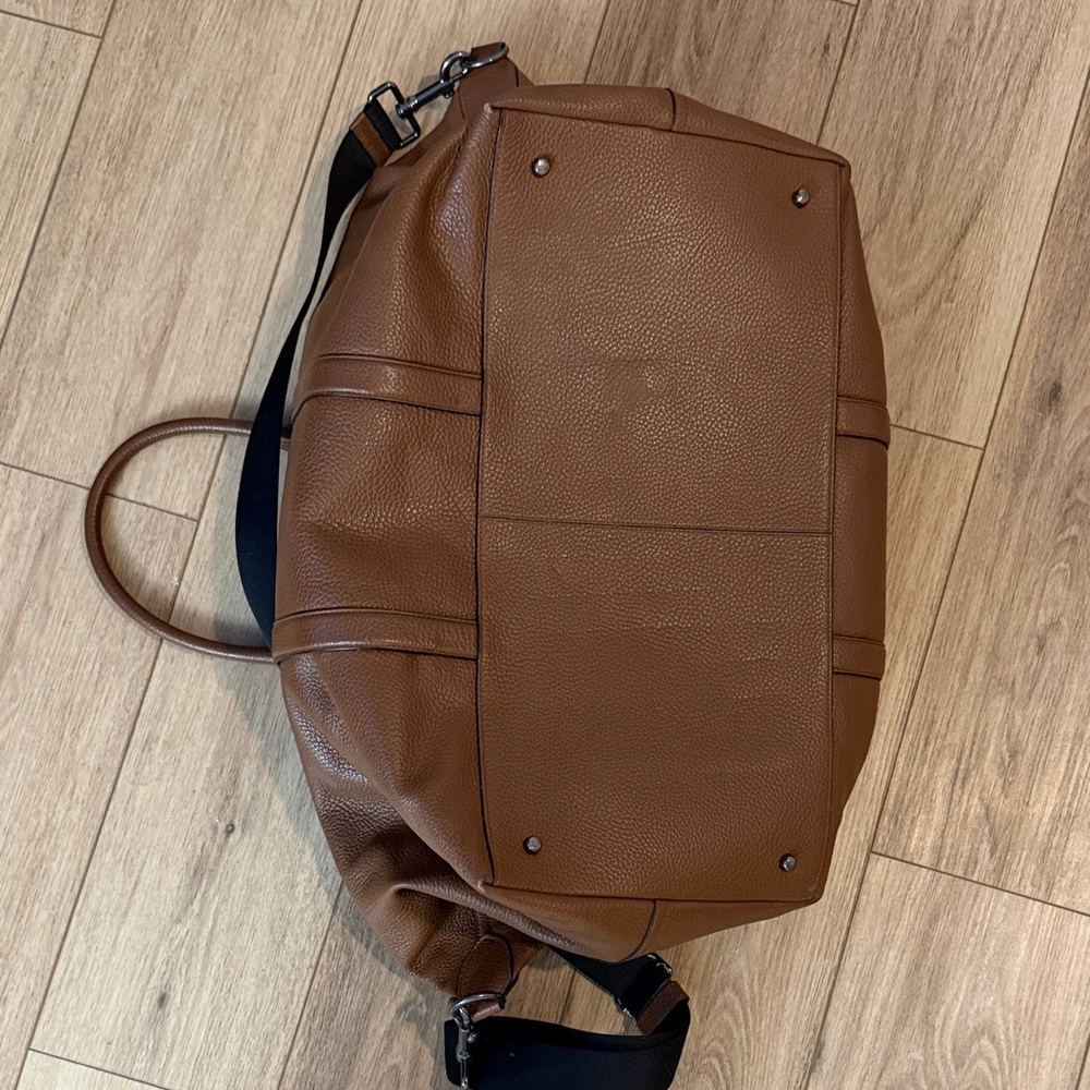 Coach Tan Leather oversized Duffel Bag excellent condition - Picture 3 of 5